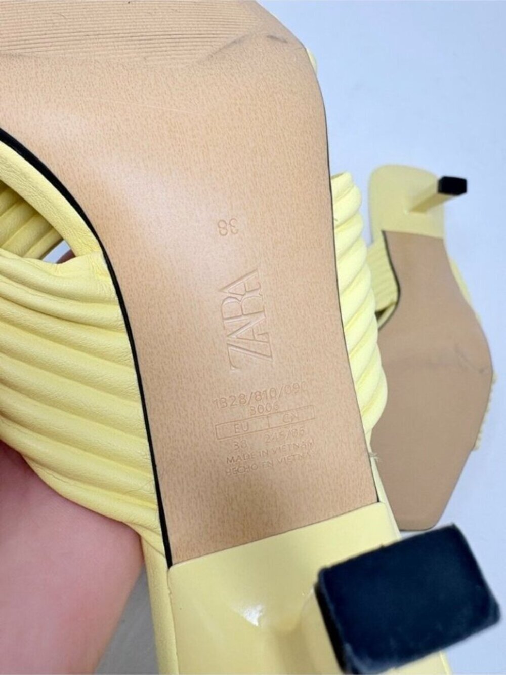 Zara Pleated Strap Heeled Sandals Heel Light Yellow Size 38/7 - Picture 13 of 13